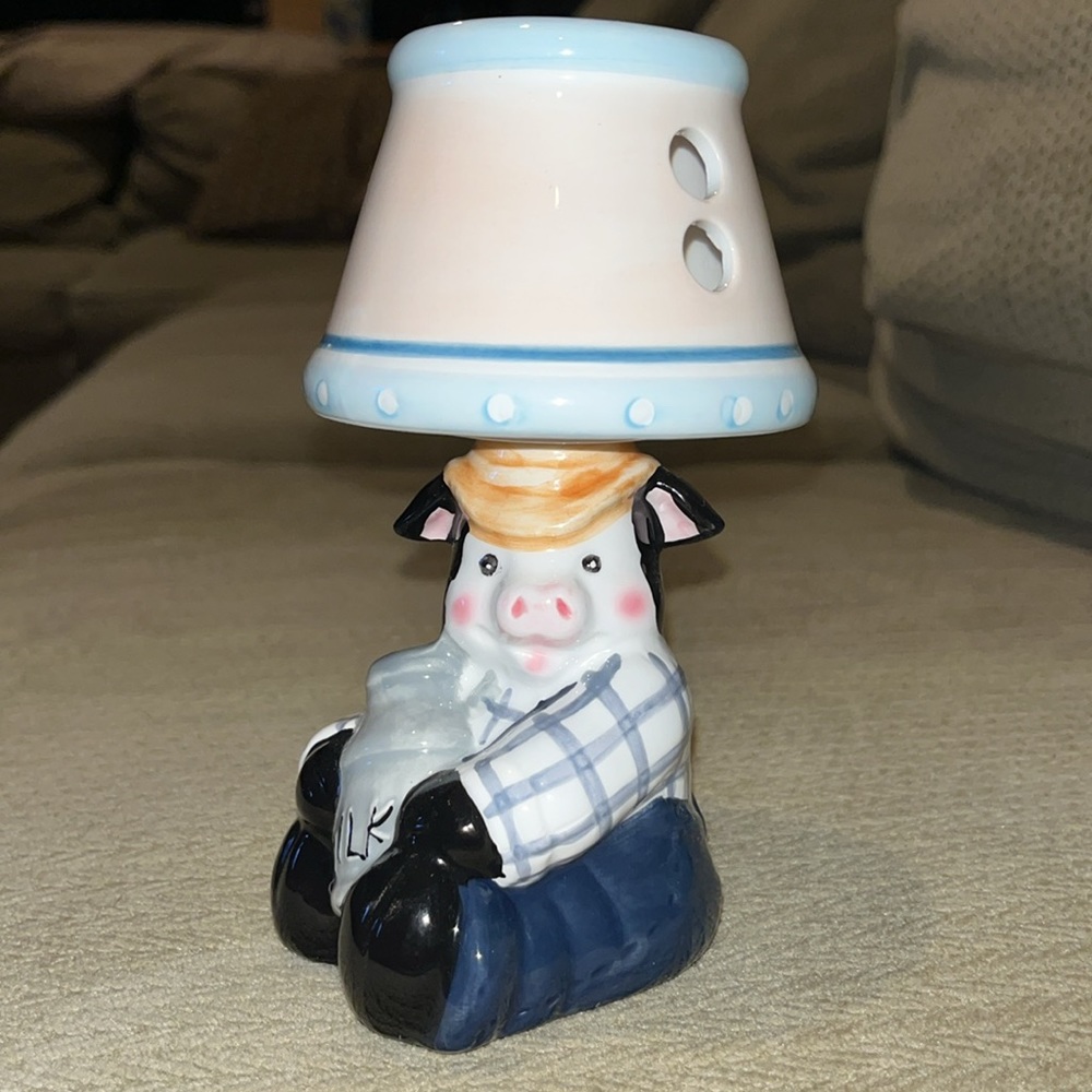 Earthenware Cow Hurricane Lamp Kitchen Traditions Ceramic 6” decorative NWT
